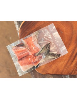 Wild Salmon Head, Tail, Bone per 100g
